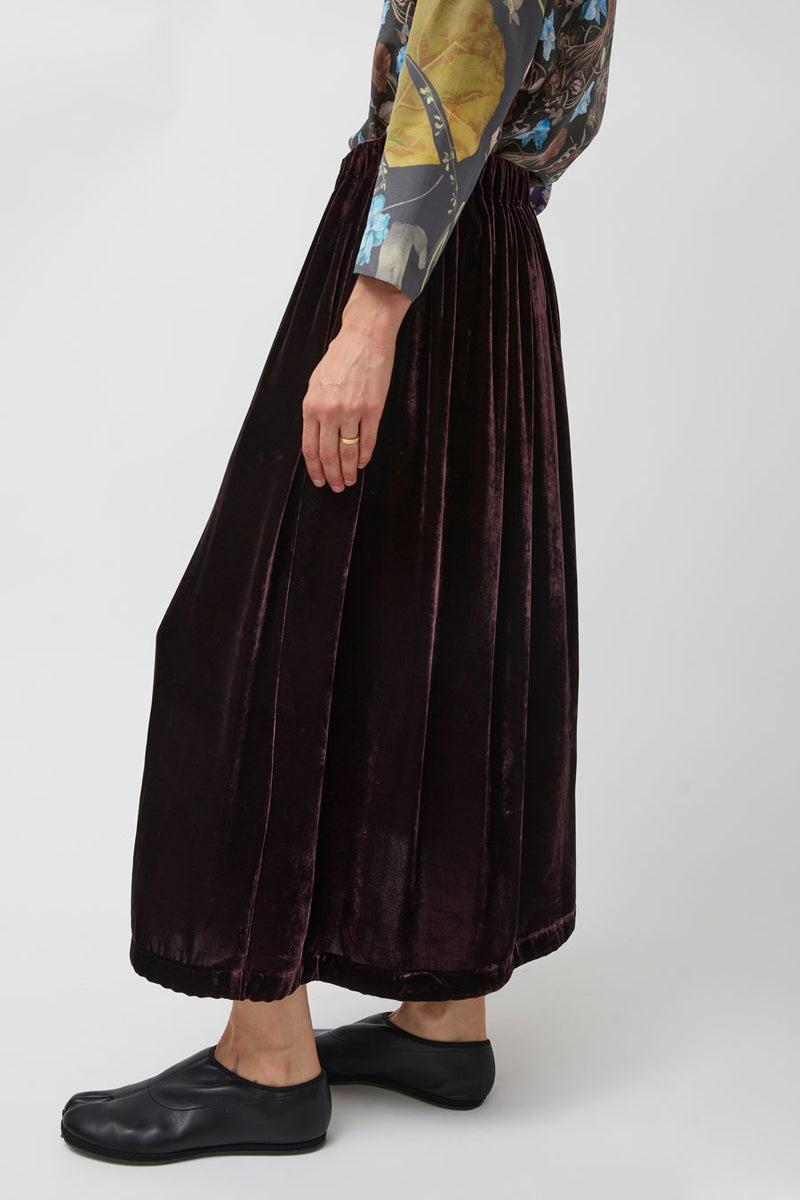 Anntian Velvet Skirt in Aubergine Velvet