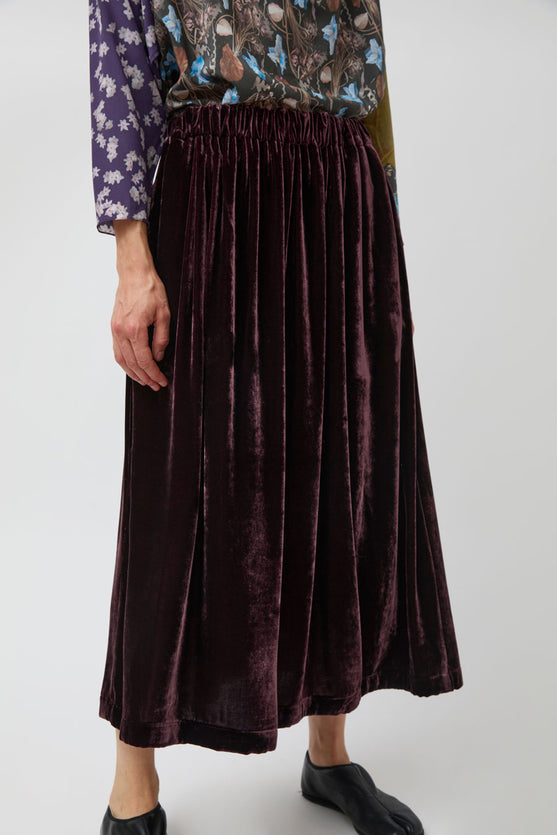 Anntian Velvet Skirt in Aubergine Velvet