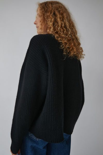 Baserange Mea Pullover in Black