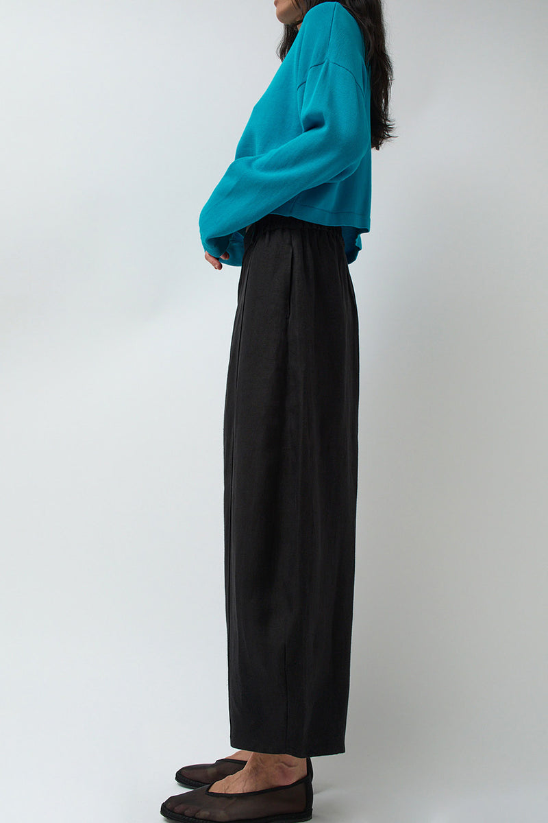 CORDERA Linen Curved Pants in Black