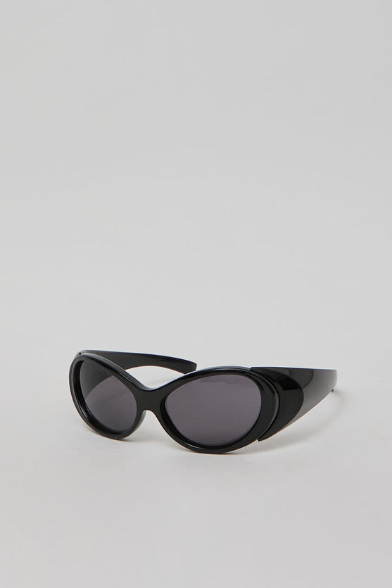 Collina Strada Cocoon Sunglasses in Black