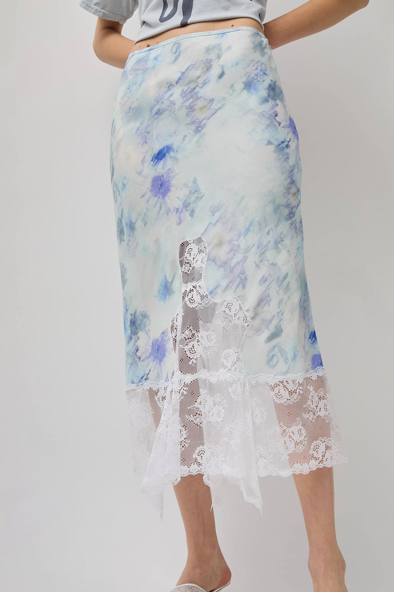 Collina Strada Hiss Skirt in Sky Shadow Floral
