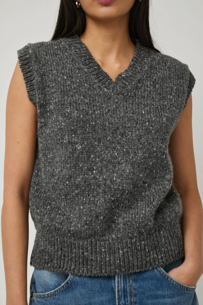 HOWLIN' Lost my Sleeves Knit Vest in Charcoal – No.6 Store