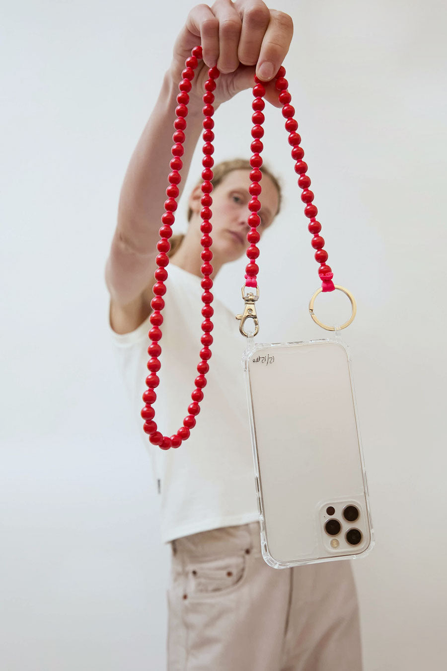 Ina Seifart Handykette Iphone Necklace in Red with Red Thread
