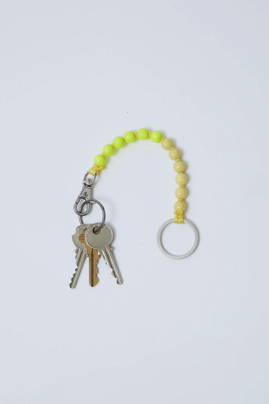 Ina Seifart Perlen Short Keyholder in Pastel Yellow and Neon Yellow Mix