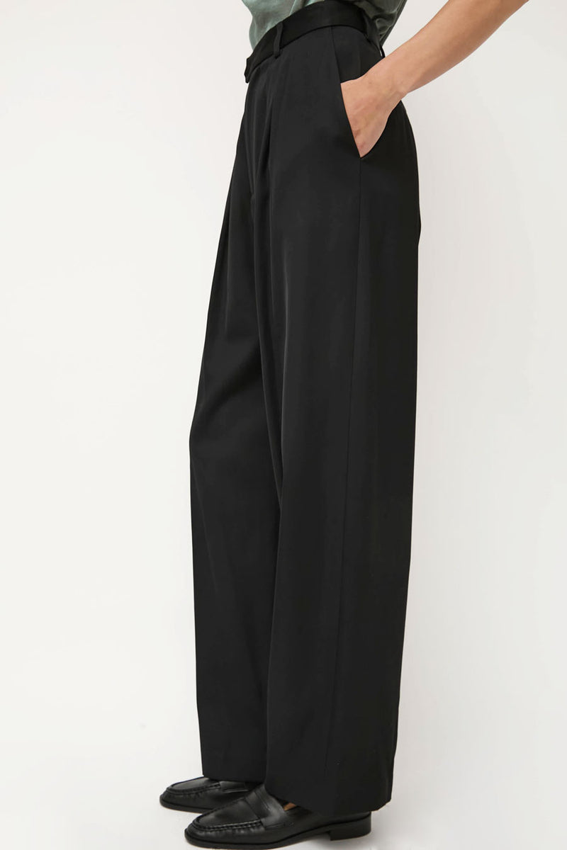 NOMIA Wide Leg Pleated Trouser in Black