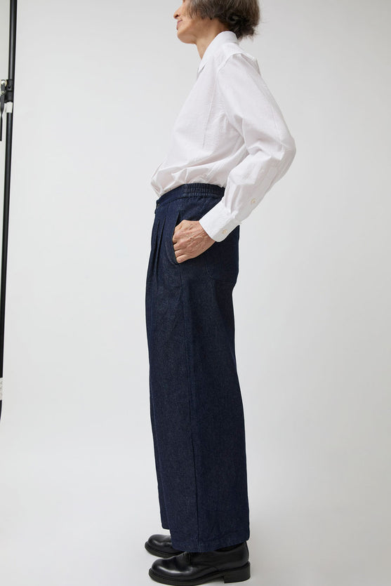NYMANE Wes Pleated Pant in Indigo