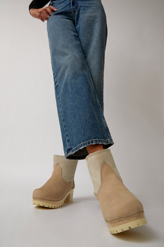 No.6 5" Pull On Shearling Clog Boot on Mid Tread in Bone Suede on White Base
