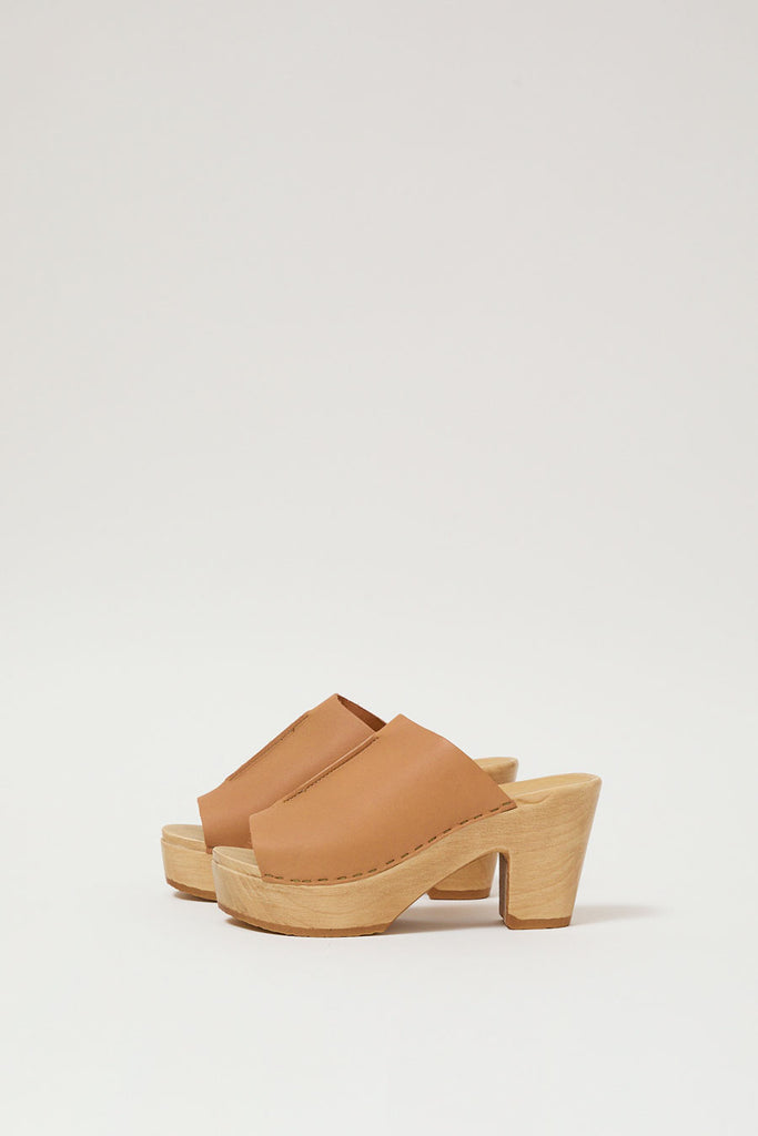No.6 Front Seam Clog on Platform in Desert – No.6 Store