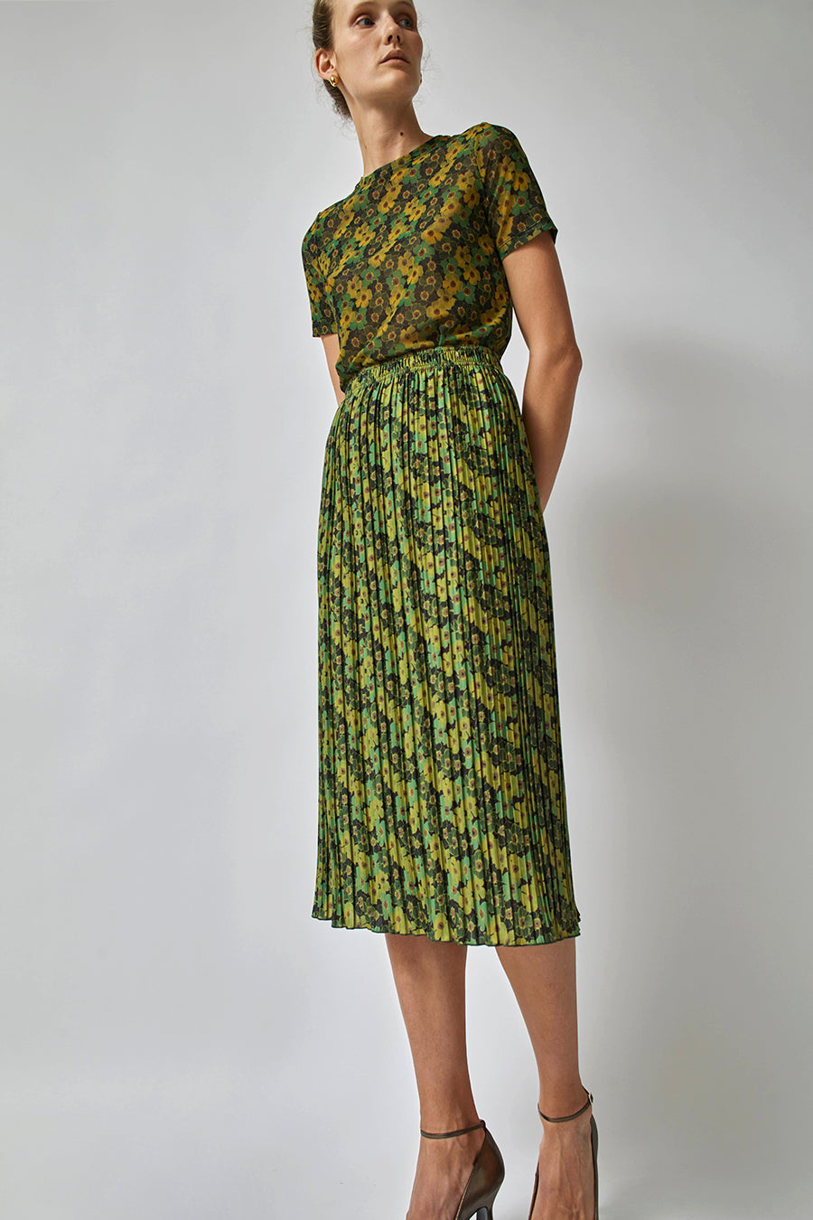 No.6 Kotomi Skirt in Olive and Lime Pansy – No.6 Store