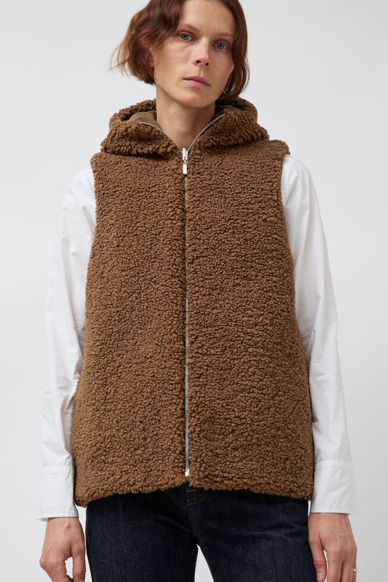 Pret Pour Partir Reversible Gilet in Brown Faux Fur and Bronze