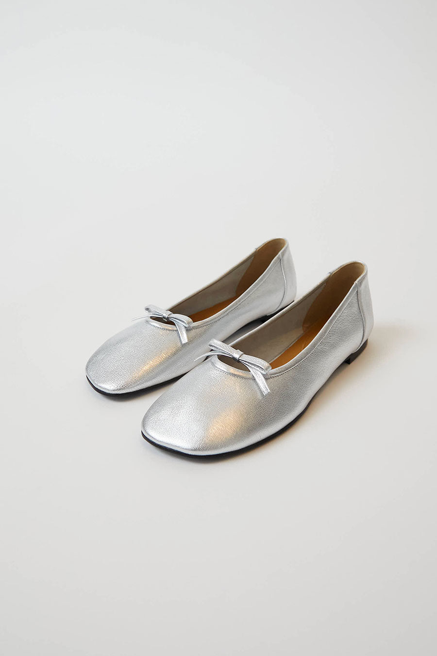 Reike Nen Nabi Ballerina Flats in Silver