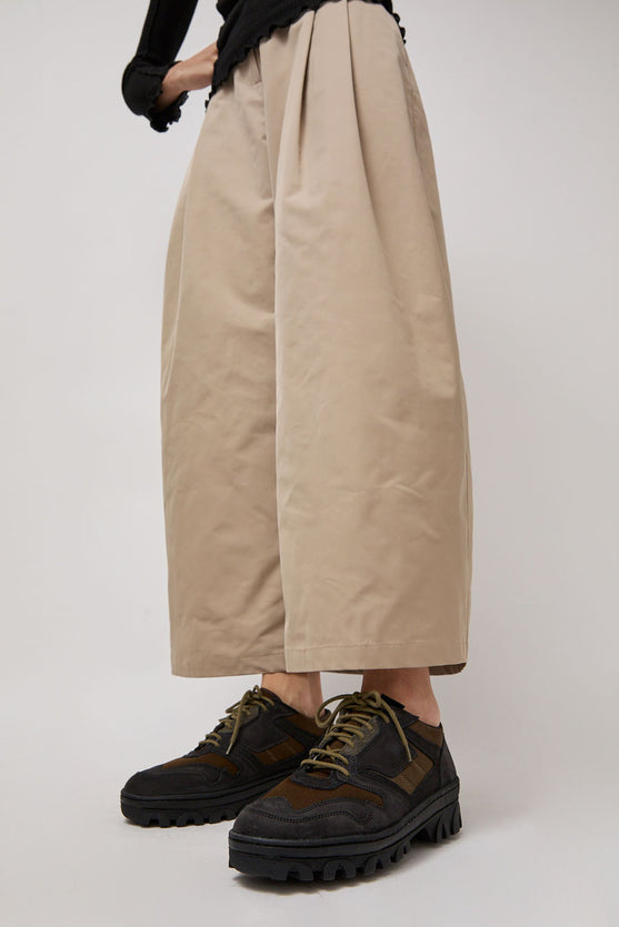 Reproduction of Found 1858 Trainer in Black and Olive