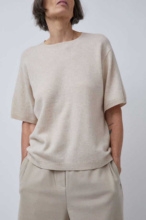 Rue Blanche Good T in Avoine