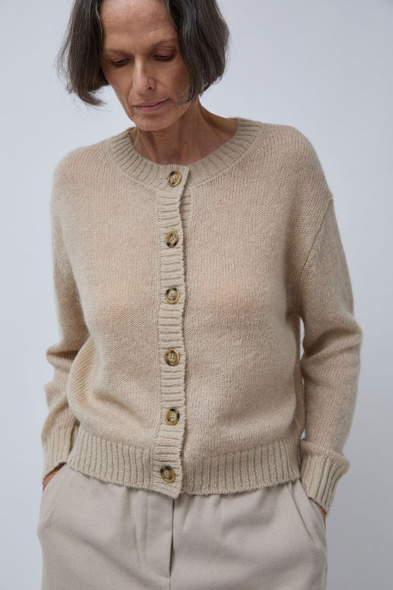 Rue Blanche Mowool Cardi in Avoine