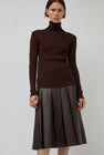 TONYWACK Slim-Fit Ribbed Turtleneck in Brown
