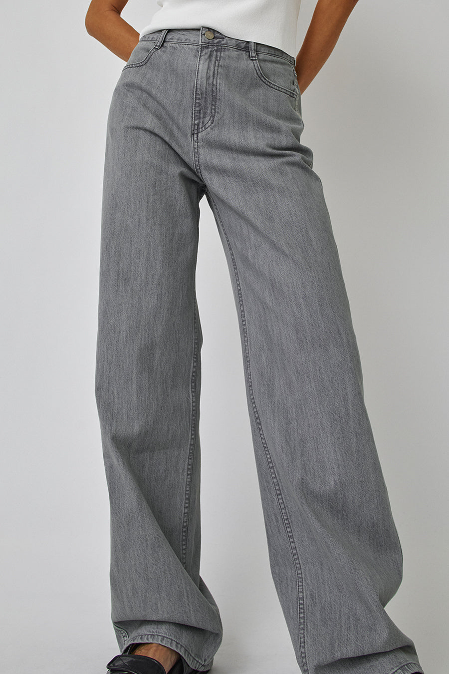 Amomento Semi Wide Boot Cut in Blue Grey