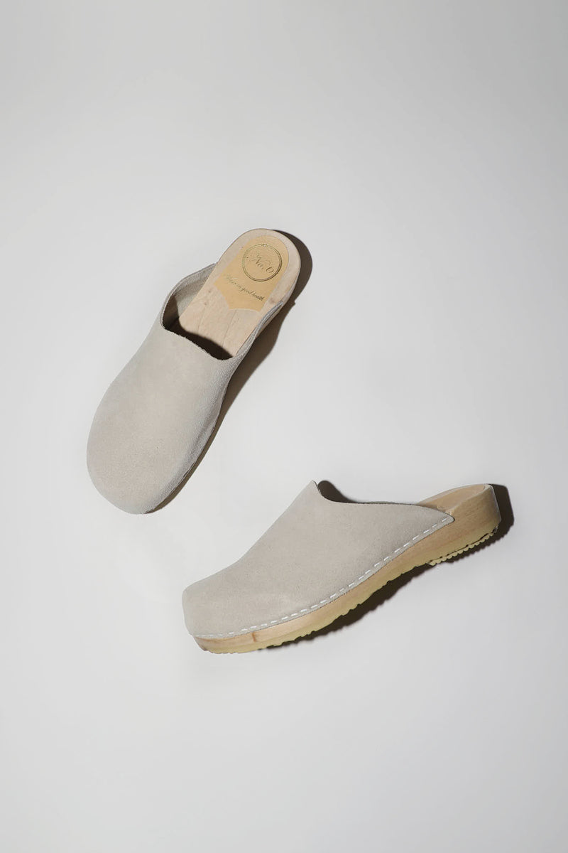 No.6 Contour Clog on Flat Base in Chalk Suede