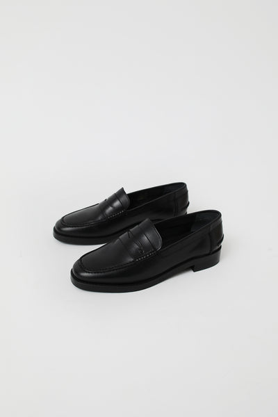 Suzanne Rae Keene Loafer in Black