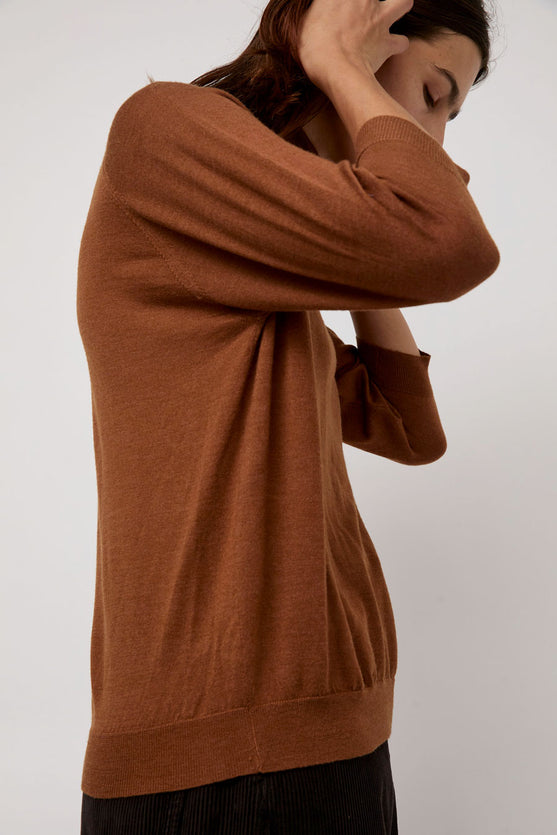 6397 Elbow Sleeve Turtleneck in Caramel