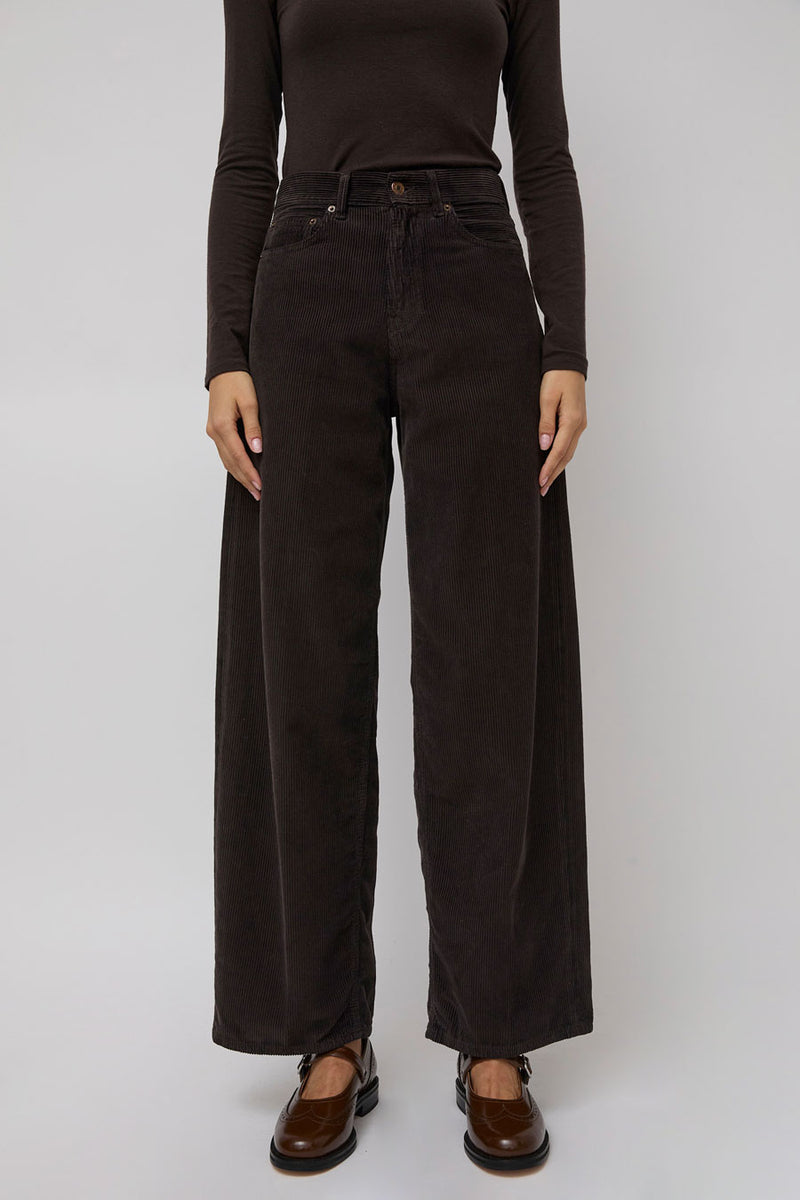 6397 Roomy Jean in Chocolate