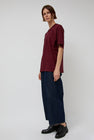 6397 Inside out V Neck in Bordeaux