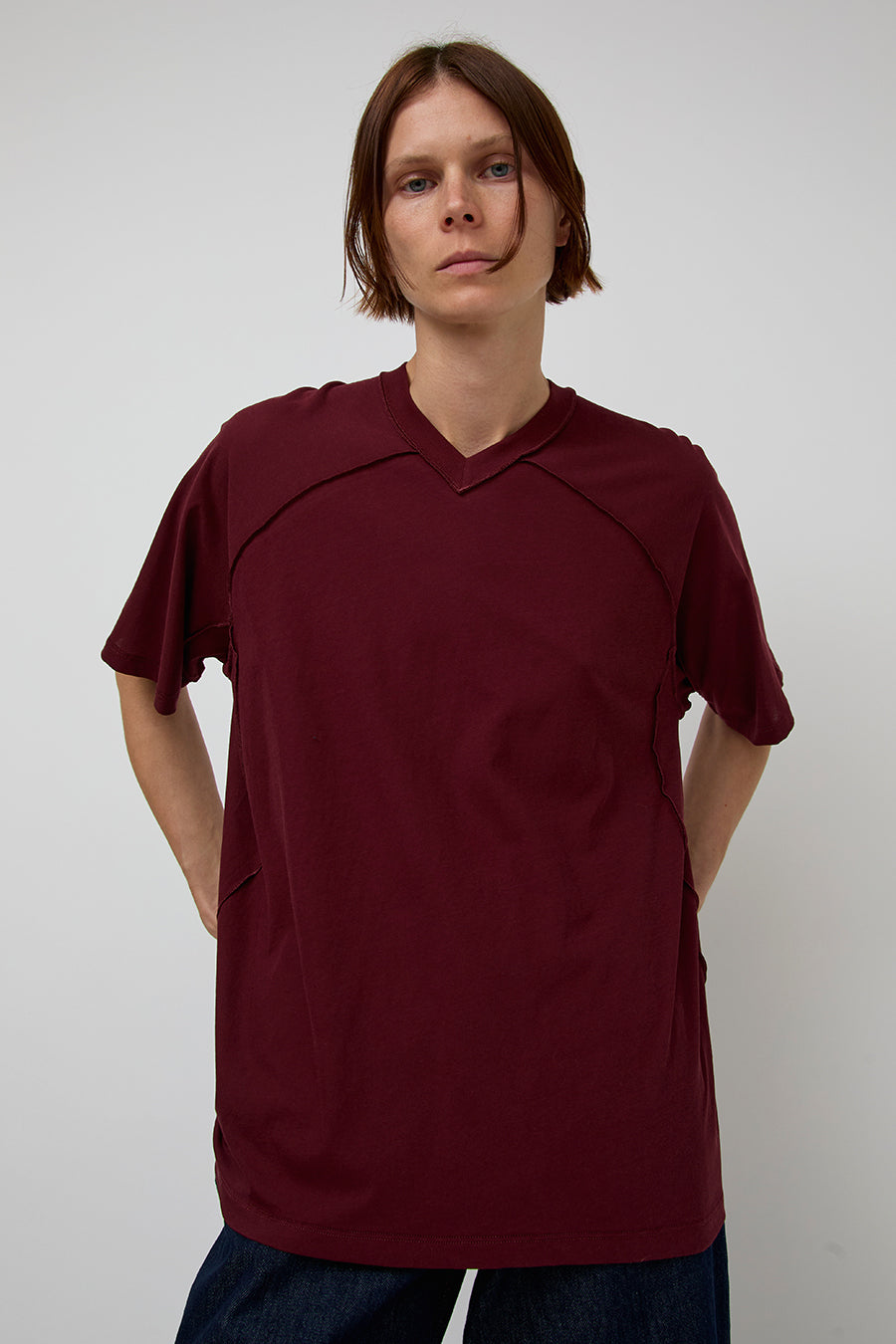 6397 Inside out V Neck in Bordeaux