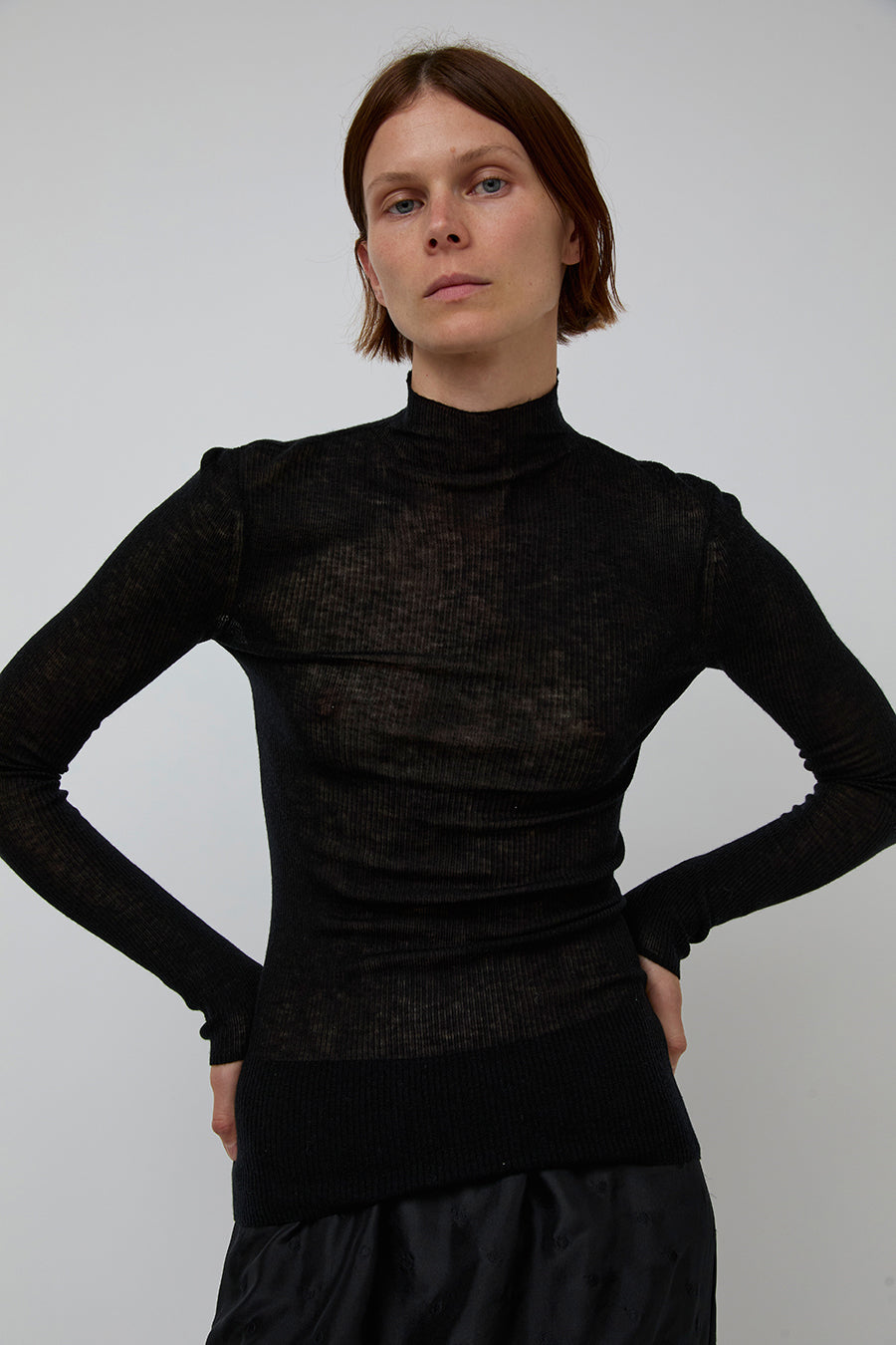 6397 Rib Mock Neck in Black