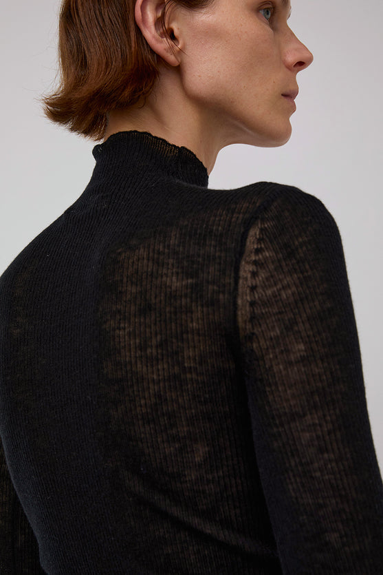 6397 Rib Mock Neck in Black