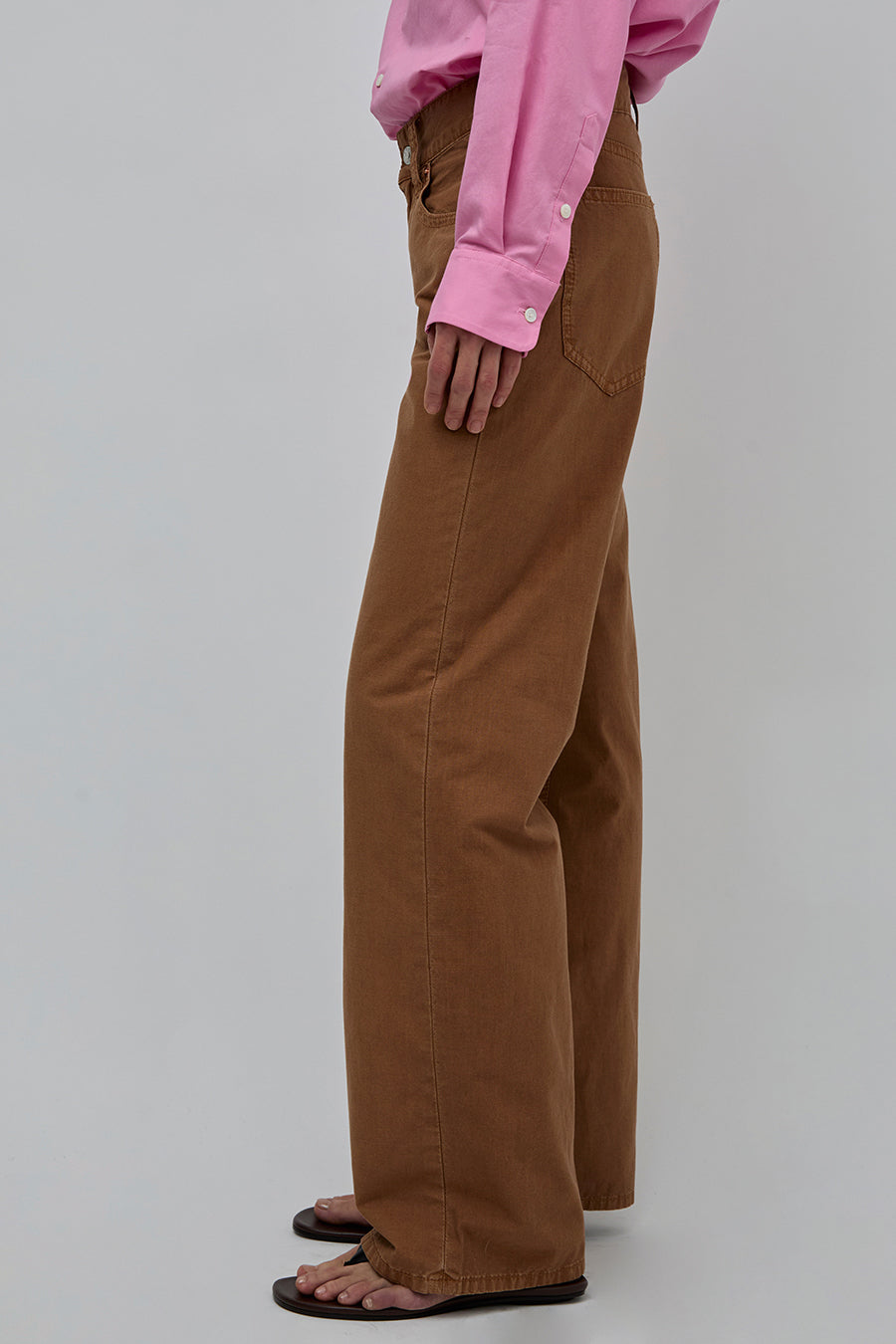 6397 Slim Bootcut Trouser in Tawny
