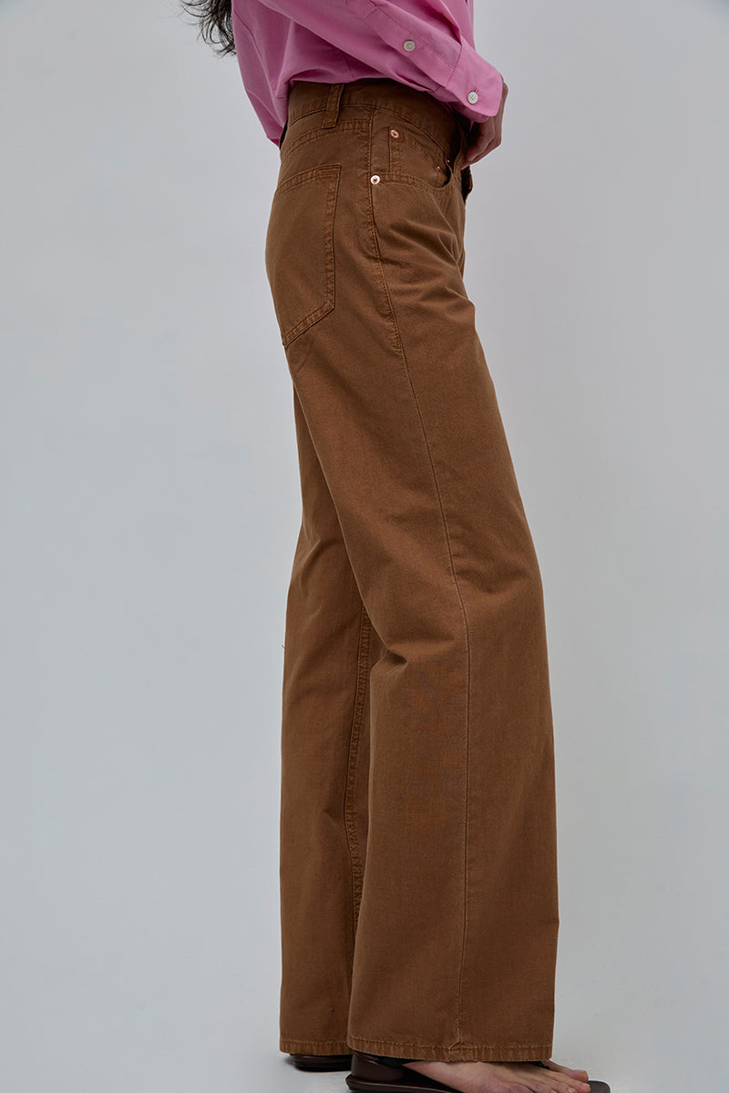 6397 Slim Bootcut Trouser in Tawny