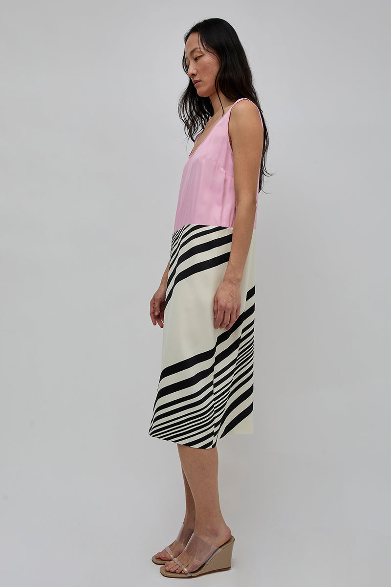 6397 Weighted Scoop Dress in Pink Panther Stripe