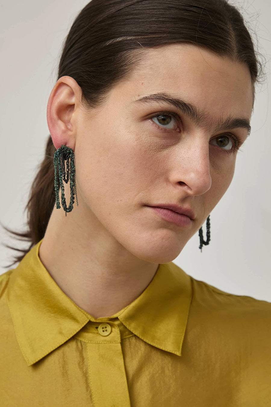 Arielle de Pinto 2-Tone Drip Earrings in Chocolate and Iris