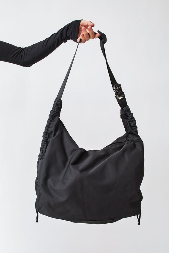 ARCS Hey Sling Bag in Black