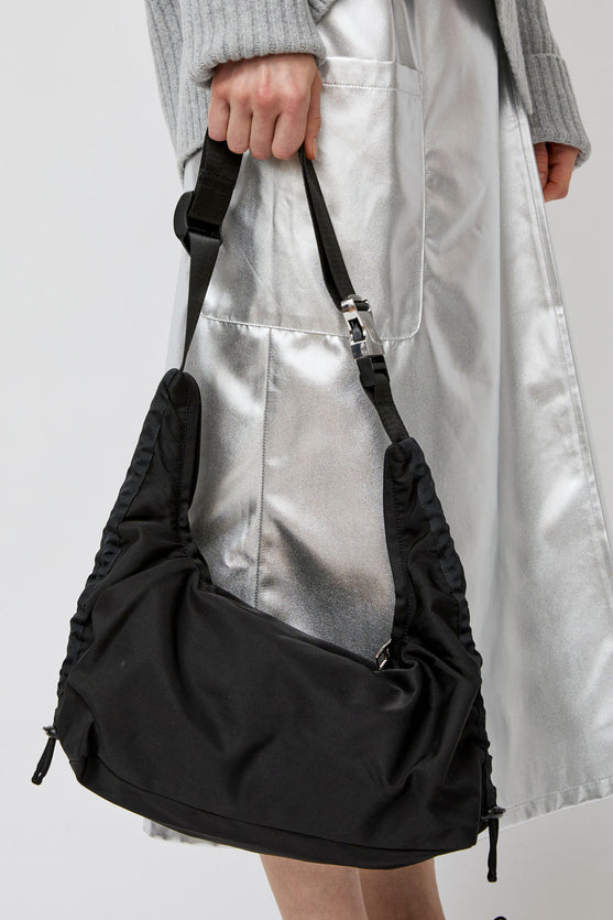 ARCS Little Hey Sling Bag in Black