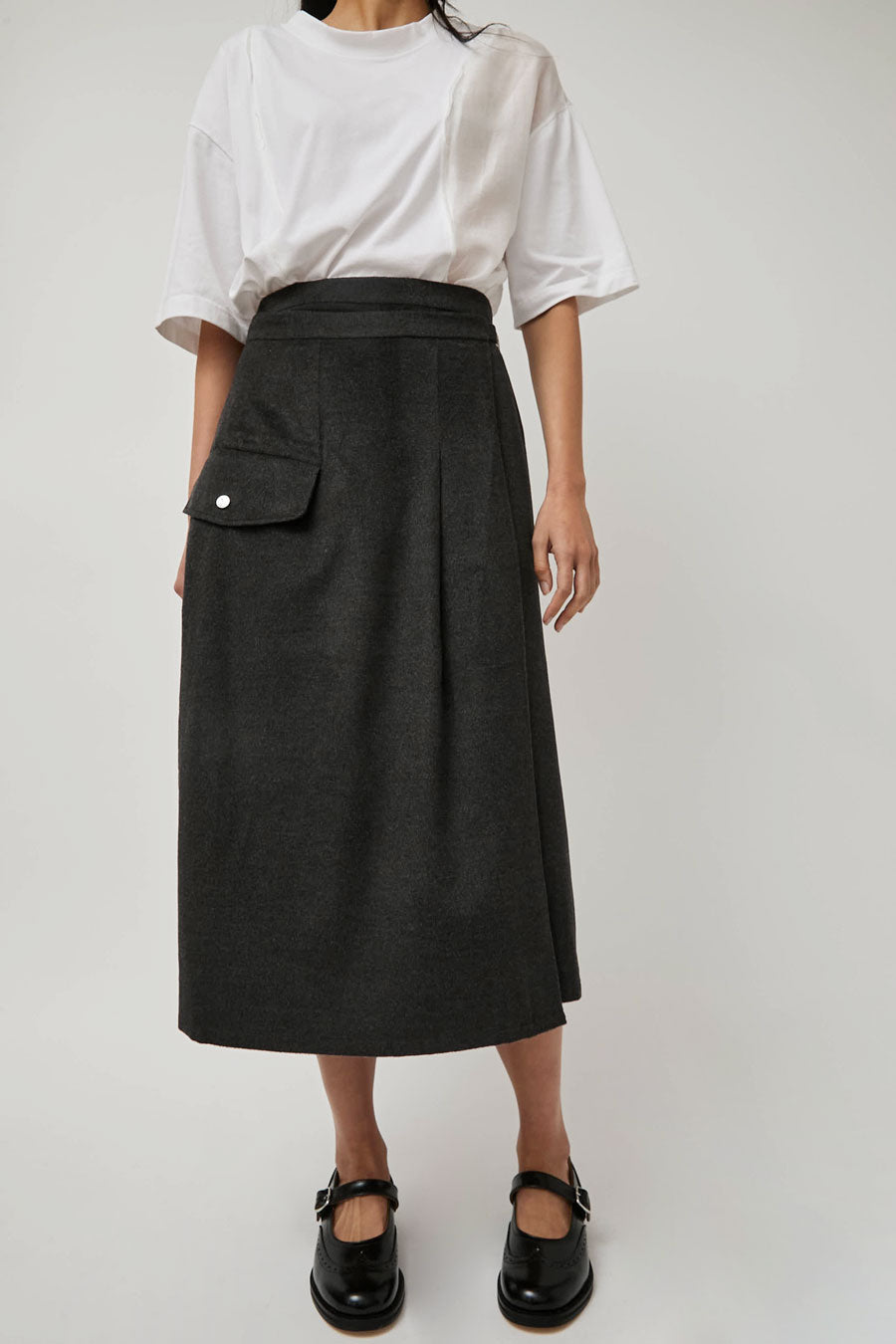 ARCS Ten Skirt in Charcoal