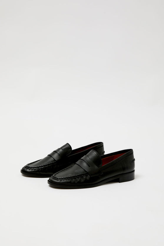 ATP Atelier Airola Loafer in Black Nappa