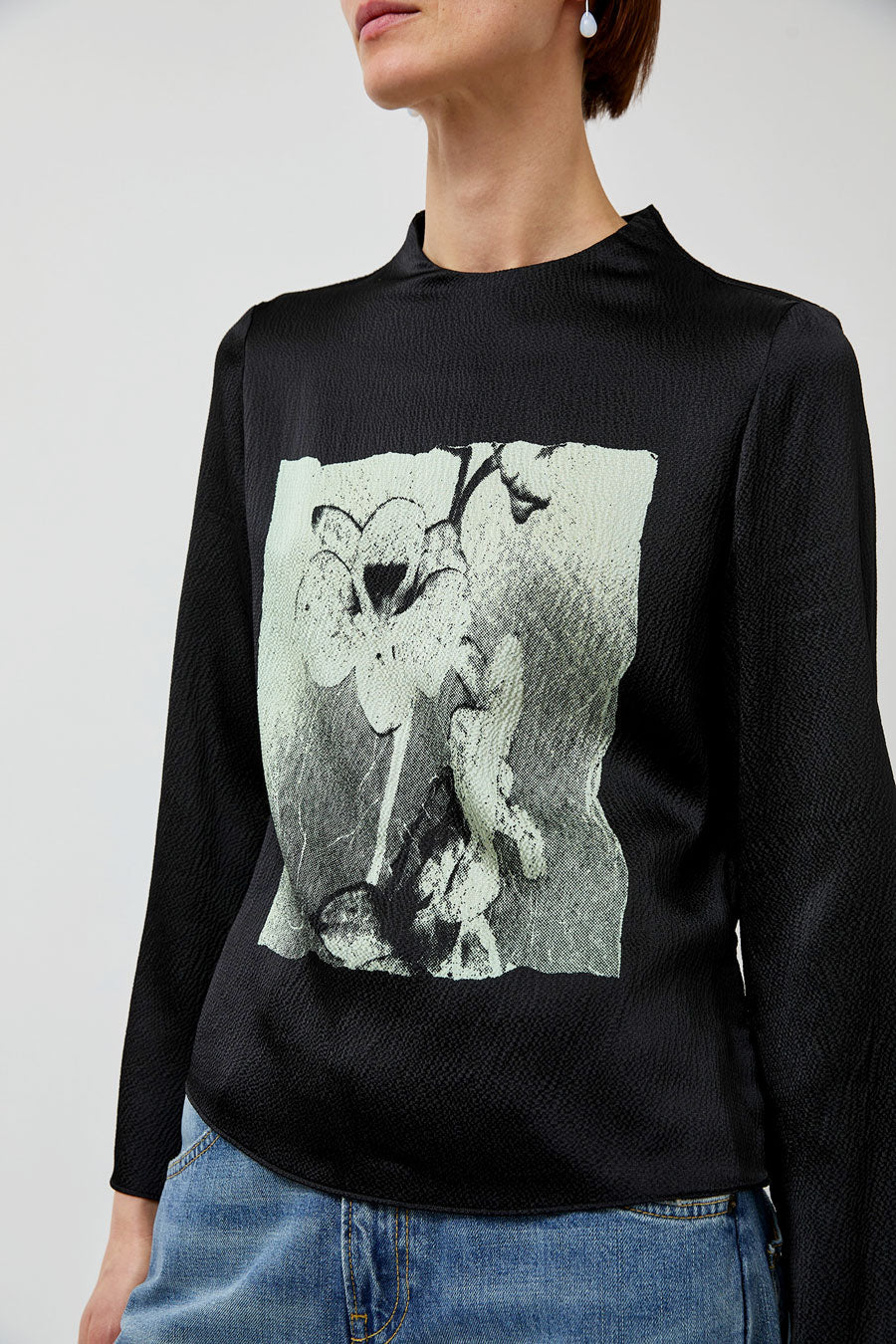 No.6 Diane Top in Black Magnolia