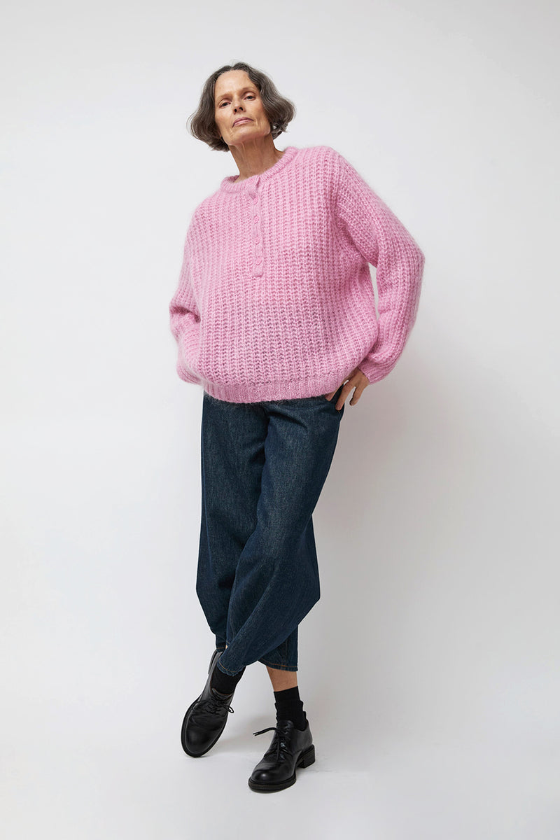 Ali Golden Oversized Pullover with Placket in Pink