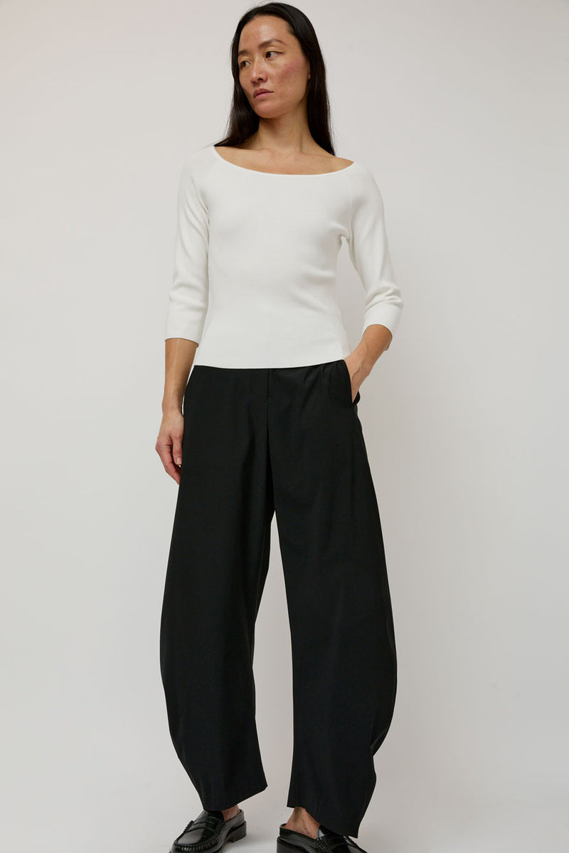 Amomento Curved Silhouette Pants in Black