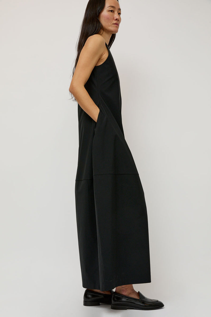 Amomento Hourglass Long Dress in Black