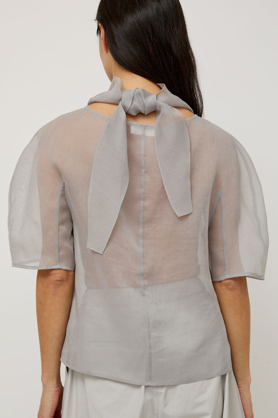 Amomento Knotted Collar Top in Grey