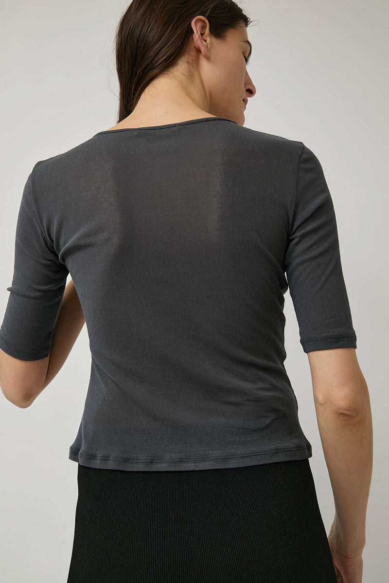 Amomento Round Short Sleeve T-Shirt in Charcoal