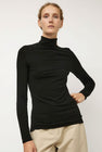 Amomento Turtle T-Shirt in Black
