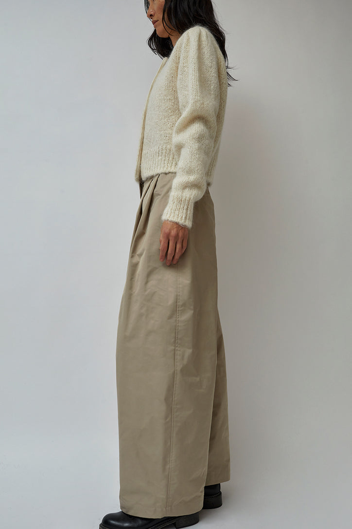 Amomento Two Tuck Balloon Pants in Beige