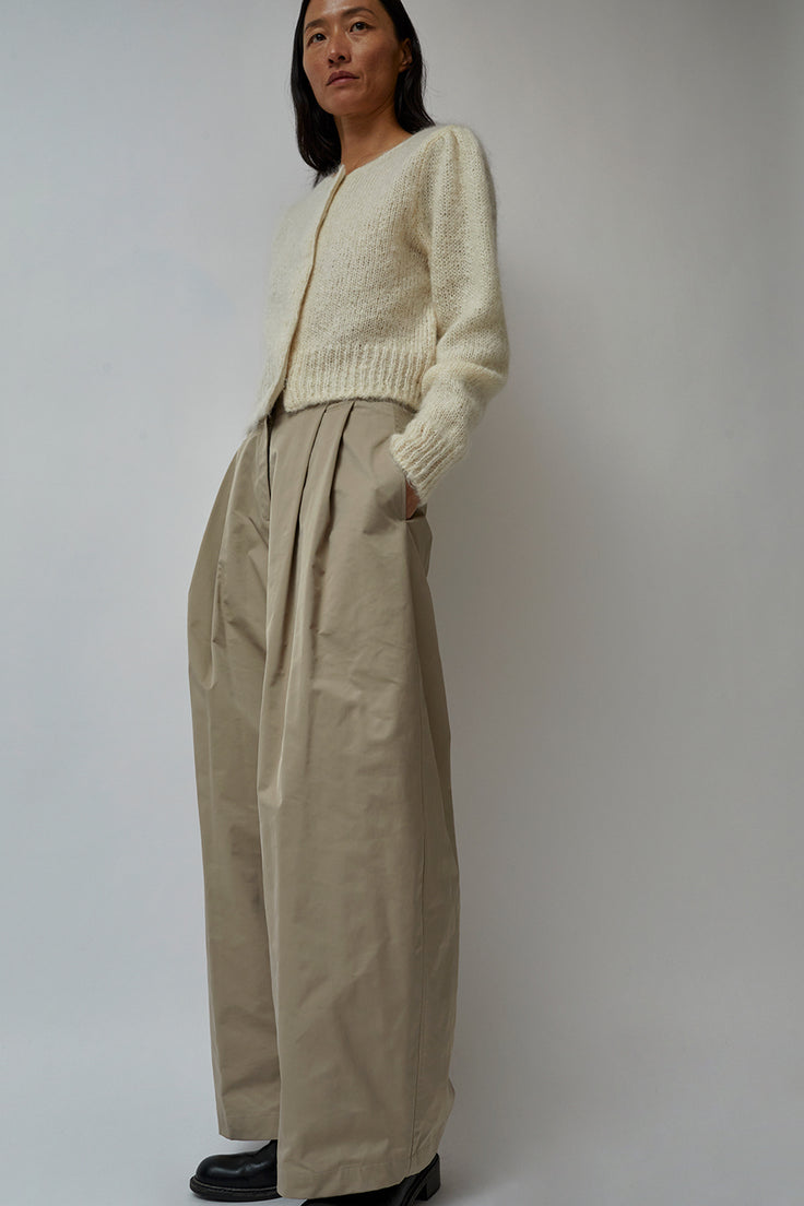 Amomento Two Tuck Balloon Pants in Beige