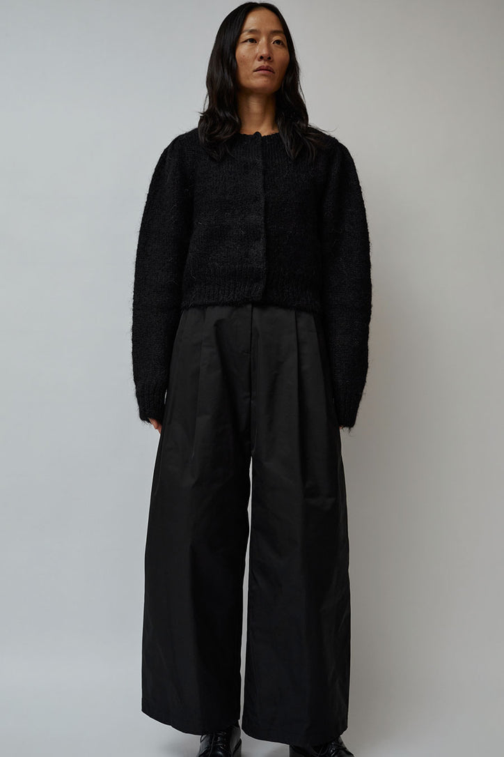 Amomento Two Tuck Balloon Pants in Black