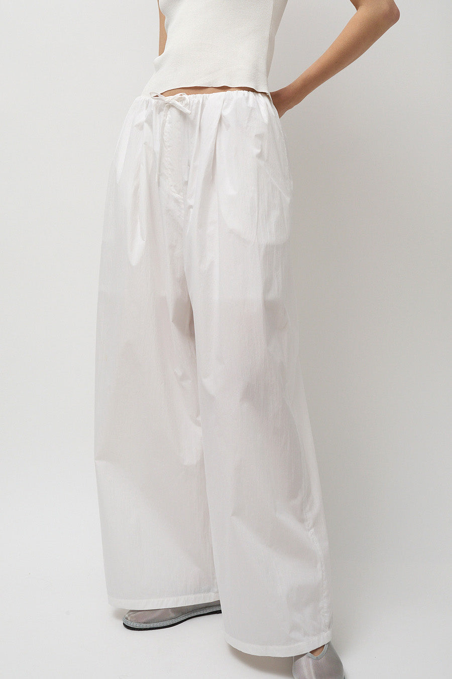 Amomento Cotton Banding Wide Pants in White