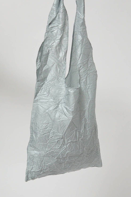 Anggae Gelato Wrinkle Fabric Bag in Silver