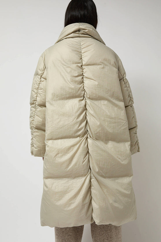 Anggae Ibul Long Puffer in Ivory